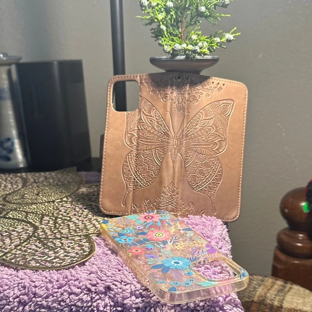 Butterfly Embossed Wallet Phone Case - Tan